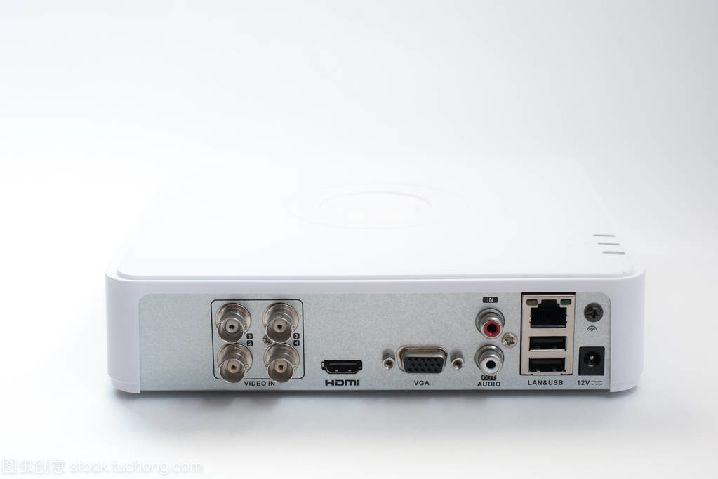 通用路由器 网络工程中的白色背景隔离策略